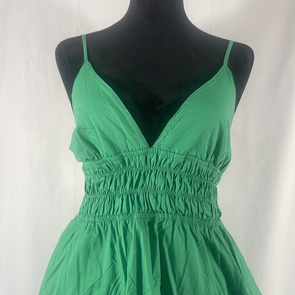 Green maxi dress, spaghetti straps adjustable, v neck, Elastic waist,Large - Picture 3 of 11